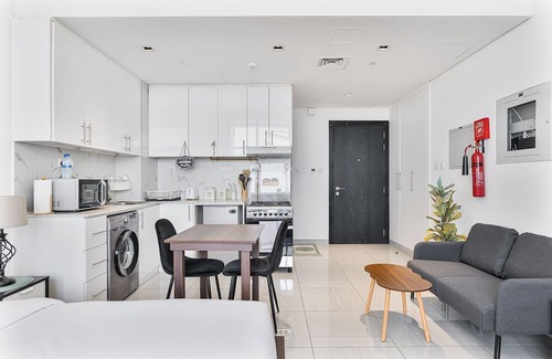 Al Barsha Apartment | Modern Studio with City Views Near Miracle Garden