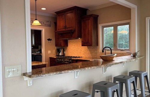Dadeville House | 2 Story Dock w/ Jump Platform & Outdoor TV/ Stunning Views/Dog Friendly/ Kayaks