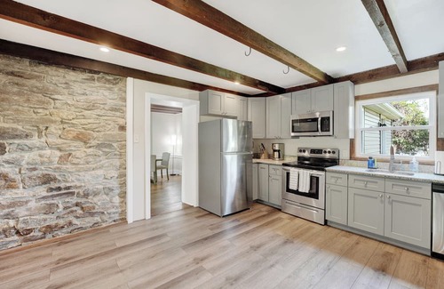 Kennett Square House | Spacious 5-Bed Retreat in Charming Kennett Square