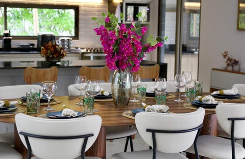 Pipa House | Villa Egeu Pipa | Refinement and Comfort in Nature. 5 minutes from downtown and Madeiro Beach