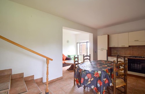 Vignanello House | Gorgeous home in Vignanello with house a panoramic view