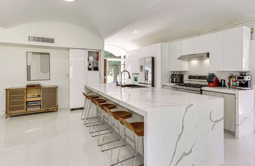 Tallahassee House | 2 Mi to FSU: Unique Home w/Patio & Spacious Yard