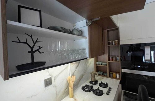 Ain Zaghouan Apartment | Luxury & Art: Contemporary with Masterpieces