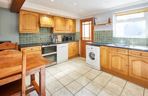 Seaford House | Host & Stay | Bodiam Close