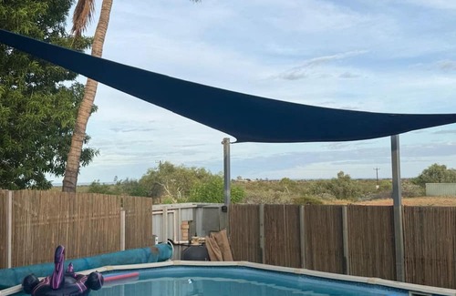 Exmouth House | 36 Tambor Drive - With Pool and Jaccuzzi