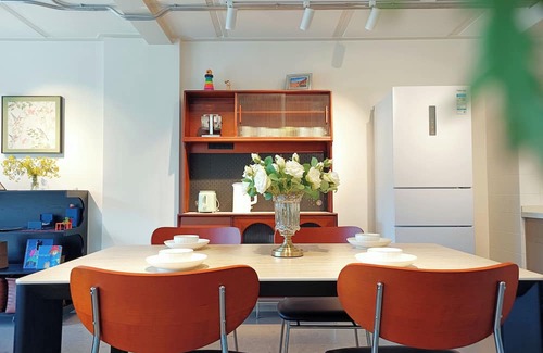Chengde Apartment | 2-Bedroom Loft - Onsen, creek, playground (2-hour drive from Beijing)