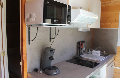 Les Sagnieres Cottage | Cottage "Marquisat Boscodon" with Mountain View, Wi-Fi and Air Conditioning