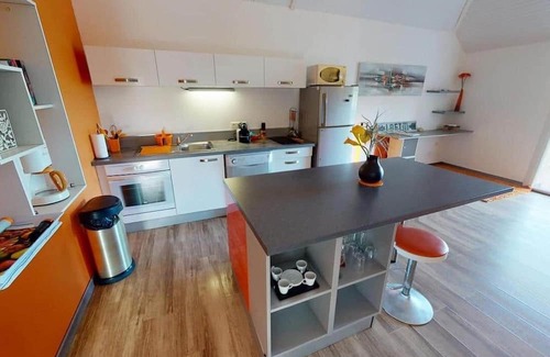 French Cul de Sac Apartment | Mango Loft with jacuzzi and view