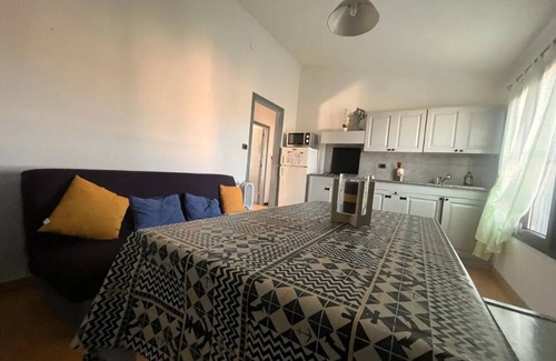 Orti Su Loi Apartment | Apartment 'Sud Sardinia 15' with Private Garden and Wi-Fi