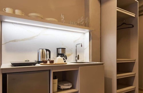 Financial District Apartment | Modern Comfort in Central Bogotá