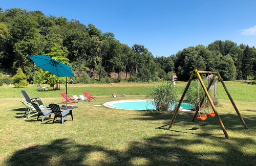 Rollainville Villa | Domaine de L'Etanche: private pool, private terrace and Wi-Fi