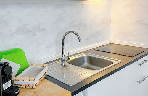 Abbadesse Apartment | Taramelli 58 Suite - One Bedroom Apartment, Sleeps 4