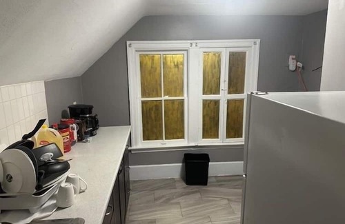 Downtown Niagara Falls House | Maple Falls Oasis by TIG Properties—Just 5 min to Niagara Falls.