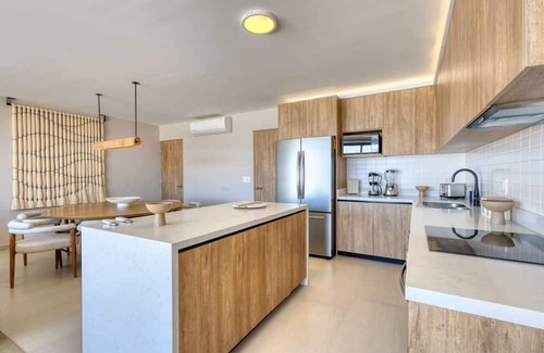 Los Cabos House | New & Elegant 4Bedroom House, Steps from the Beach
