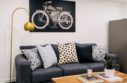 Fairbank House | The Alora Suite | Luxury 1 Bedroom Unit + Parking