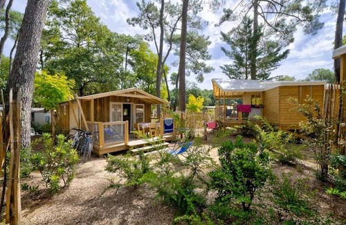 Saint-Hilaire-de-Riez Cabin | Cabane 4 étoiles - Piscine - efbded