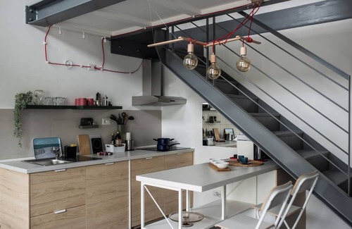 Milan Apartment | Quiet Loft near Rogoredo station and subway. Good for 3 friends.
