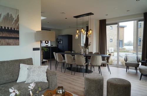 Kerkdriel House | Holiday house Kerkdriel for 1 - 10 persons with 5 bedrooms - Holiday home