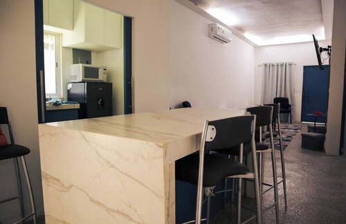 Las Ladrilleras House | 2min from the Malecon and 5min from the Historic Center of La Paz! Family, business or group