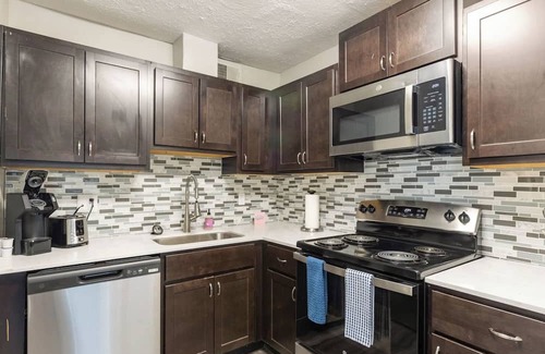 Indianapolis Apartment | LakeCastleton 2BD/1BA 5