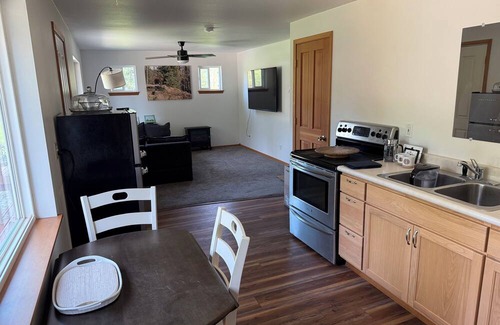 Manchester Other | Charming 1-bedroom farmhouse in Manchester area