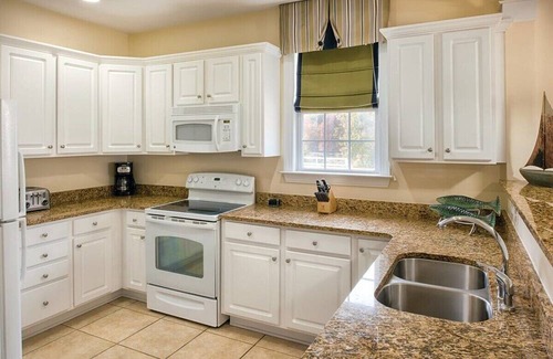 Santee Apartment | Santee Condo 2BR 2BA 3 Beds