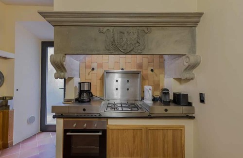 San Niccolo Apartment | Apartment Lungarno - Two Bedroom Apartment, Sleeps 4