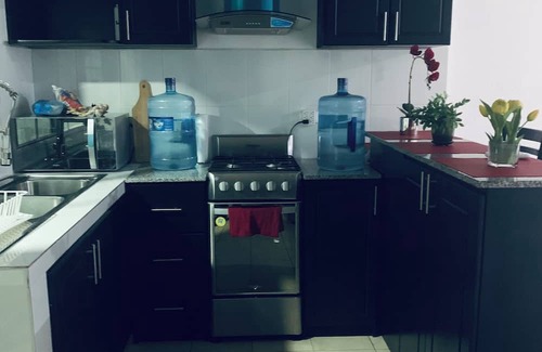 Santa Ana House | Charming 2-bedroom house with WiFi, AC, hot water in peaceful Santa Ana