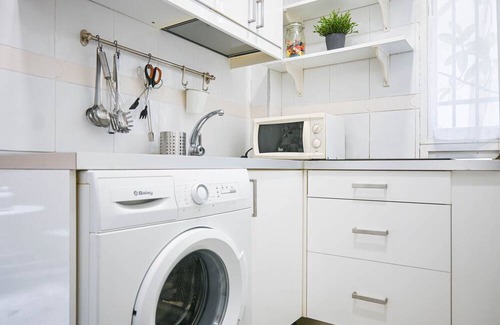 El Viso Apartment | Charming Apartment in Chamartín: Your Refuge of Comfort in the Heart of the City
