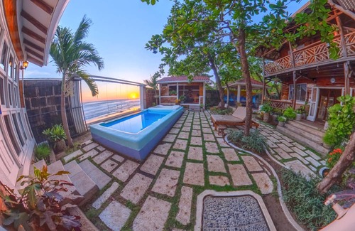 Pochomil House | Beachfront 1-of-a-kind house w/AC, Pool, Wifi, ATV