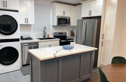 Nassau House | 4 Cable Beach Townhouses w Pool - Near/Bahamar/Grocery Stores/Restaurants