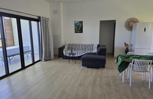 Saint-Joseph House | Bright Creole house with peaceful pool & view of the wild coastline