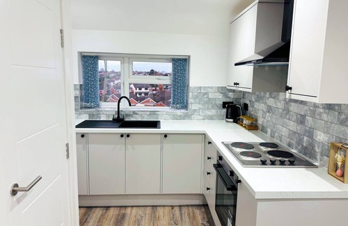 Quinton House | Stylish Stay In Birmingham