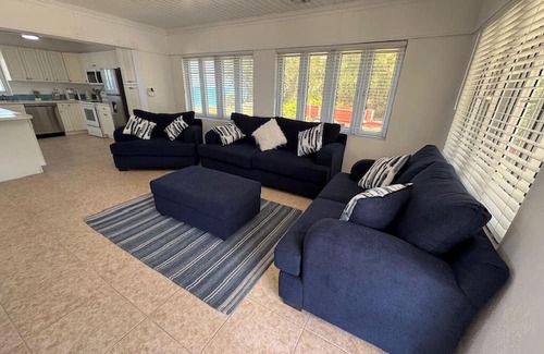 Cooper's Town House | Waterfront Abaco Beach House - Private 5Bedroom 3Bath, 15 min from Treasure Cay