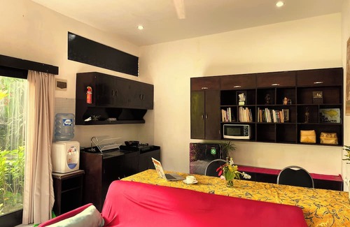 Lodtunduh Villa | 1-BR Ubud Villa - The Headlines : Cozy villa in enchanting Bali with AC, WiFi