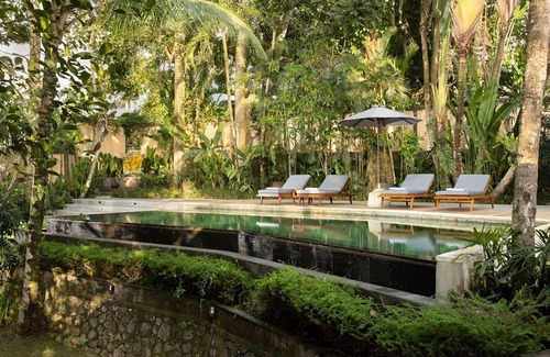 Melayang Villa | Jungle View, 3 Bedroom Villa in Ubud with Gazebo