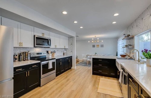 Canyon Gate House | Vegas: Pool, Hot Tub & Game Room
