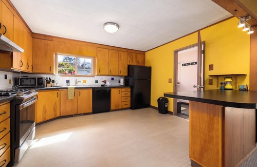 La Conner House | Charming 2-bedroom house in walking distance to downtown La Conner