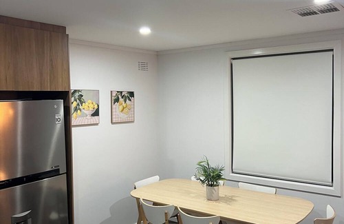 Higgins House | Modern 3-Bedroom Home, Belconnen – Free Parking