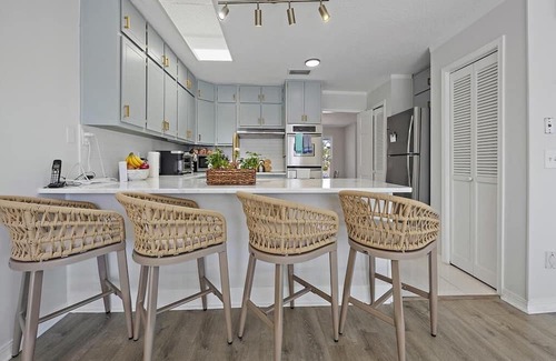 Old Ponte Vedra Beach House | VIEWS! Newly renovated single family home on cul de sac with pool close to beach access!