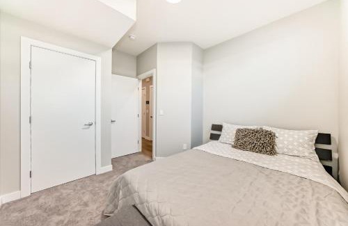Southeast Calgary House | Beautiful New Home in Southeast Calgary