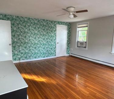 North Attleboro Villa | 190 N Washington st, North Attleboro, MA 02760
