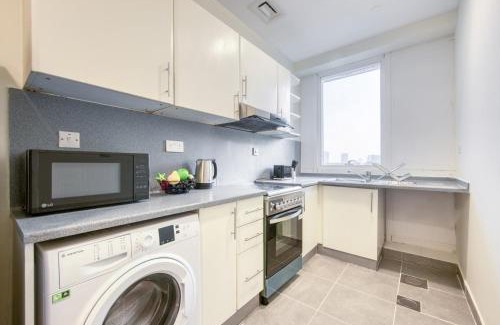 Barsha Heights Apartment | Luxurious 2Bedroom Balcony Madison Dubai