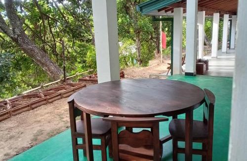 Ella House | Winking holiday resort