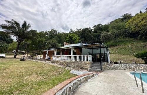 La Mesa Ski Chalet | Finca San Miguel La Mesa San Javier