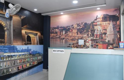 Varanasi House | HOTEL DAKSHIT IN