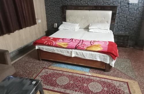 Vrindavan House | Somnath