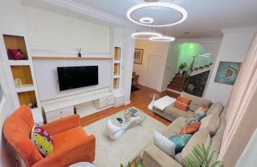 Ofin Bed & Breakfast | 3BEDROOM APARTMENTs DESAY VILLA