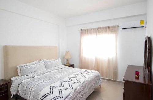 Santo Domingo Este Apartment | Large apartment between