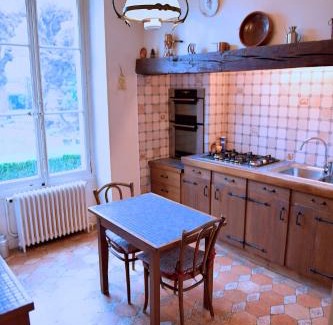 Houdan House | 2 CHAMBRES DOUBLES DANS UNE MAISON DE MAITRE DU XVIIIe SIECLE